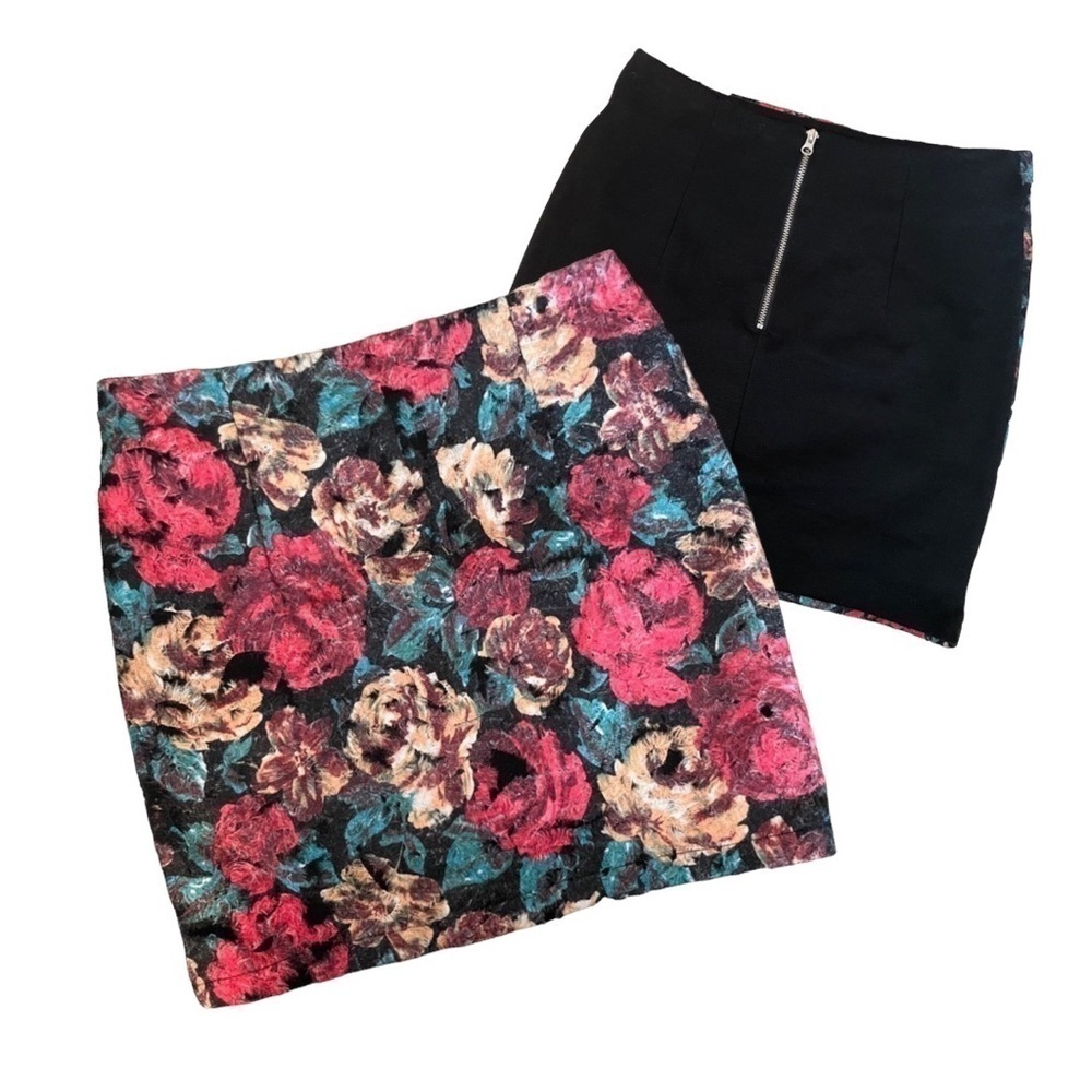 Cherry KOKO Fuzzy Floral Mini Skirt Black Red Teal Korean Size S
